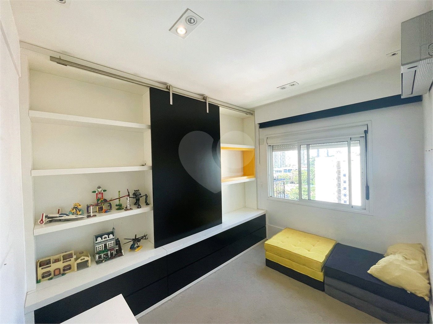 Apartamento à venda com 3 suítes em Jardim Portal da Colina, Sorocaba, SP