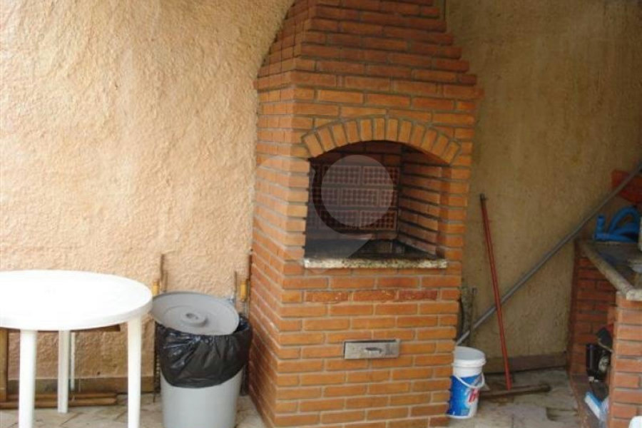 Casa à venda com 3 quartos, sendo 2 suítes, no condomínio Cachoeira do Arari, São Paulo - SP