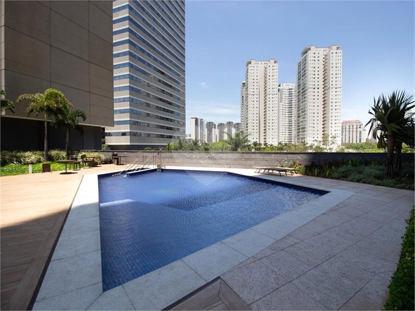 Apartamento à venda ou para alugar com 2 quartos, sendo 1 suíte, em Água Branca, São Paulo, SP