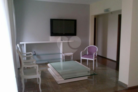 Moema - Apartamento 2 dormitórios c/suíte e Ar condicionado mobiliado !!!