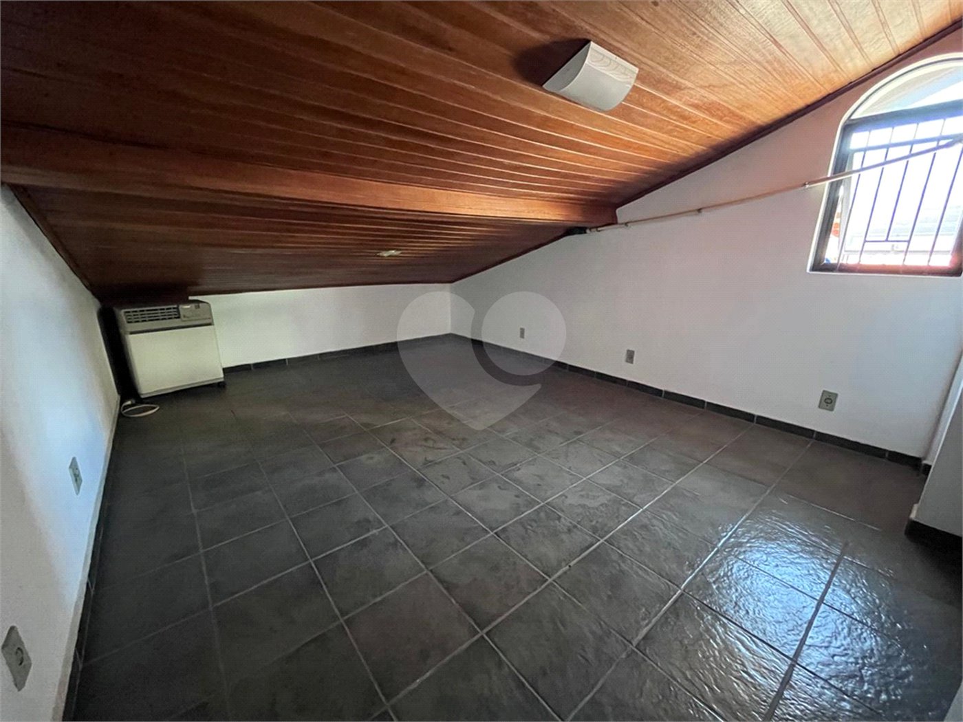 Casa à venda com 3 quartos, sendo 1 suíte, em Jardim São Paulo(zona Norte), São Paulo, SP