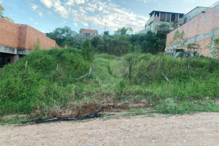 Terreno à venda em Jardim Santa Fé, Jundiaí, SP