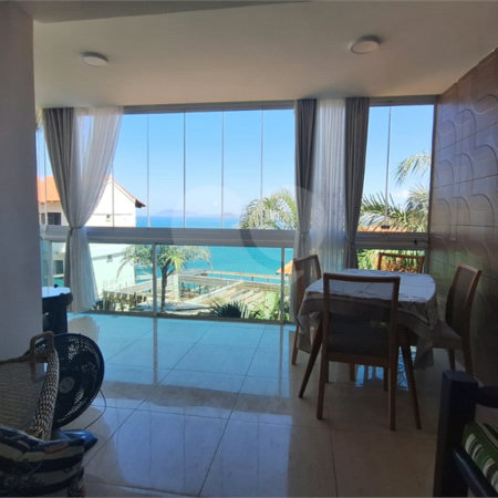 Flat à venda com 2 quartos em Caravelas, Armação dos Búzios, RJ
