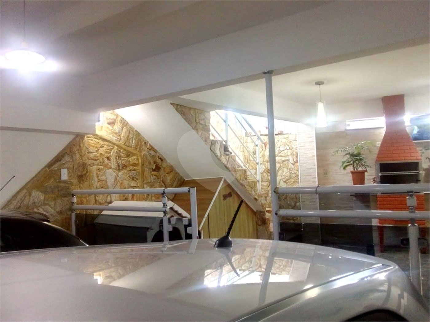 Sobrado à venda com 3 suítes em Itaquera, São Paulo, SP