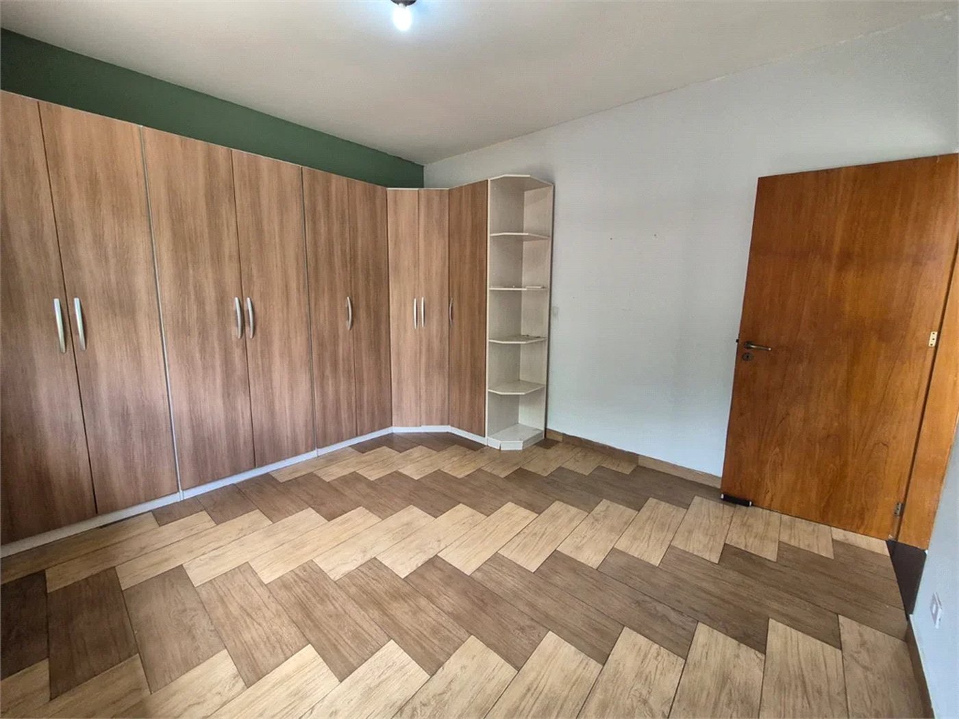 Casa à venda com 2 quartos em Jardim Pinheiros, São Paulo, SP