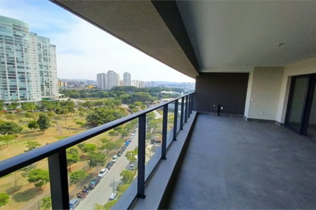 Apartamento à venda com 4 quartos, sendo 3 suítes, em Água Branca, São Paulo, SP