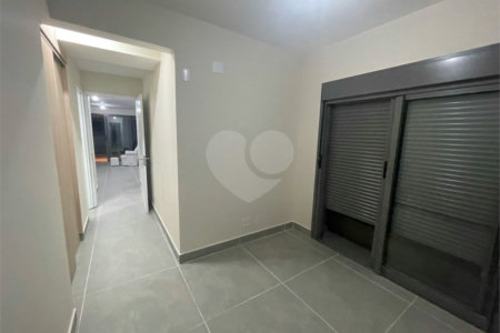 Apartamento à venda com 2 suítes em Vila Mariana, São Paulo, SP