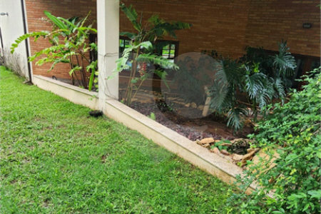 Chácara à venda com 4 quartos, sendo 3 suítes, em Pinheirinho, Vinhedo, SP