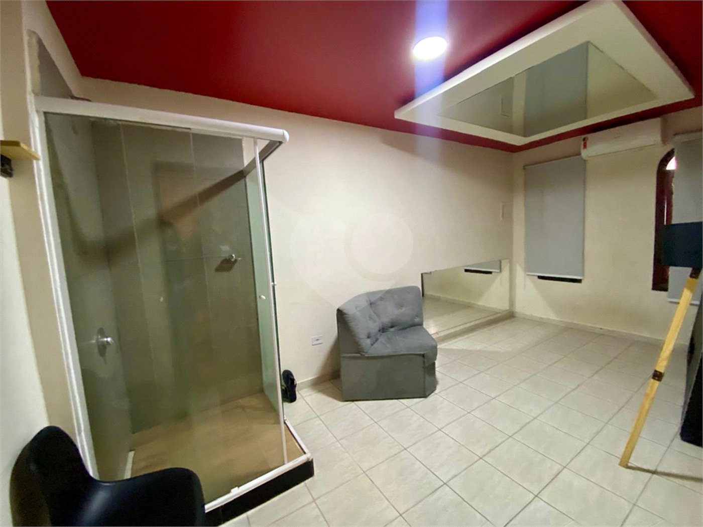 Sobrado à venda com 3 quartos, sendo 1 suíte, em Vila Gomes Cardim, São Paulo, SP