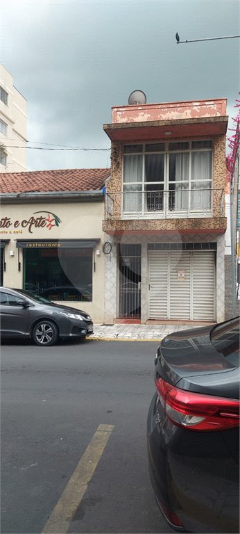 Casa à venda com 2 quartos no Centro, Serra Negra, SP