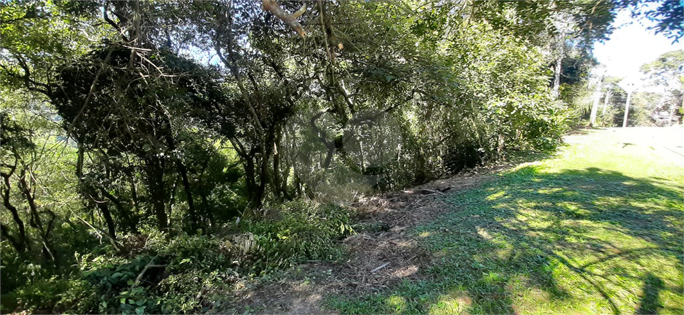 Terreno à venda no condomínio Alpes da Cantareira, Mairiporã - SP