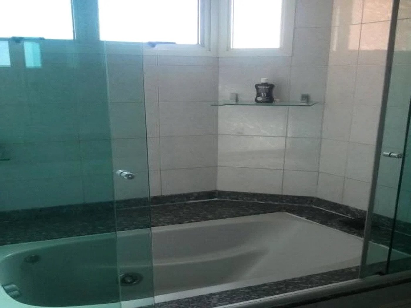 Apartamento à venda 230m² com 4 quartos, 2 suítes e 3 vagas de garagem no Morumbi