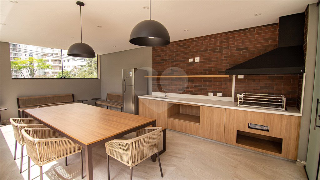 Apartamento à venda com 2 quartos, sendo 1 suíte, em Vila Andrade, São Paulo, SP