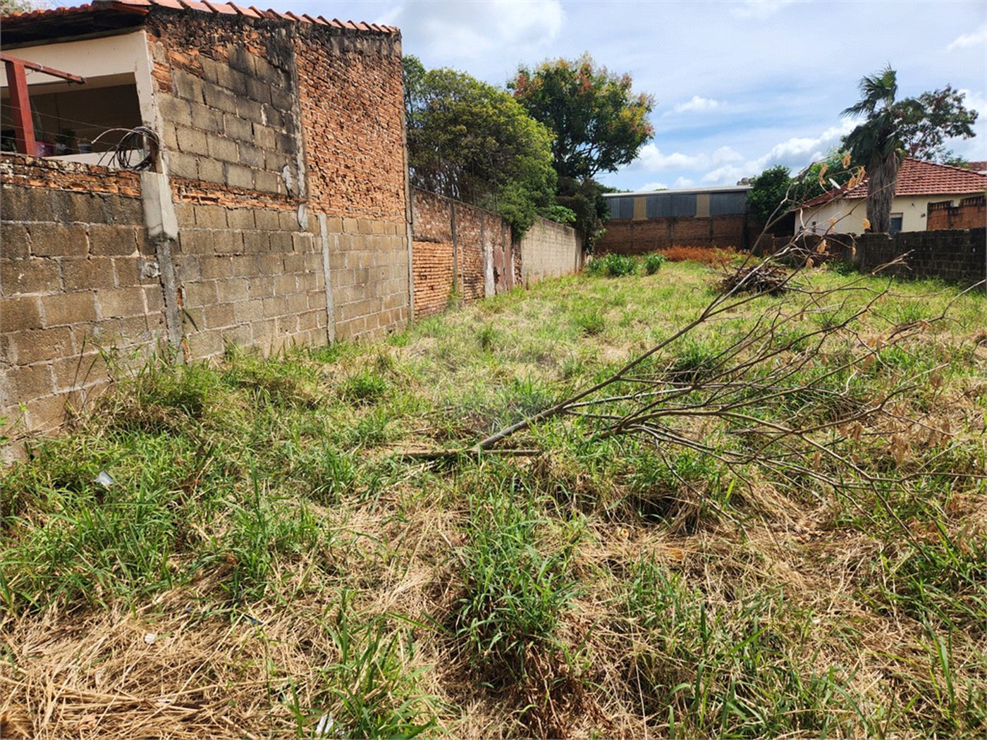 Terreno à venda em Jardim Quitandinha, Araraquara, SP