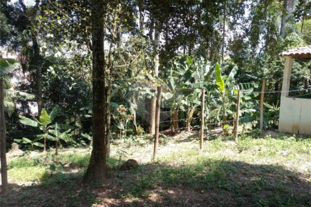 Chácara à venda com 8 quartos em Parque Piratininga, Itaquaquecetuba, SP