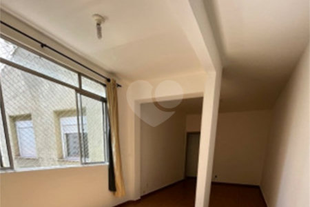 Apartamento à venda com 2 quartos em Aclimação, São Paulo, SP