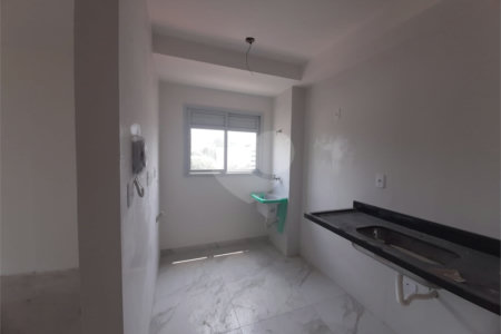 Apartamento à venda com 2 quartos, sendo 1 suíte,  em Parada Inglesa, São Paulo, SP