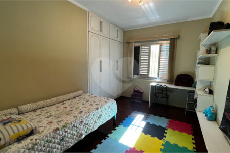 Sobrado à venda com 4 quartos, sendo 1 suíte, em Vila Formosa, São Paulo, SP