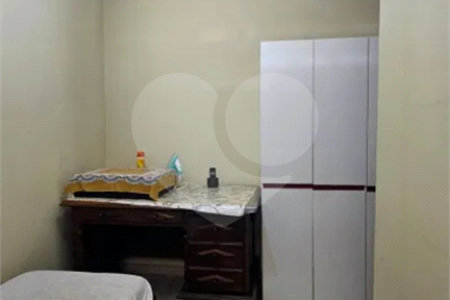 Casa de Vila à venda com 4 quartos, sendo 2 suítes, em Sumarezinho, São Paulo, SP