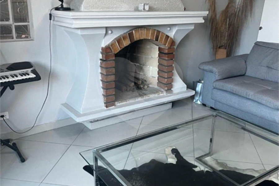 Sobrado à venda com 4 quartos, sendo 2 suítes, em Tremembé, São Paulo, SP