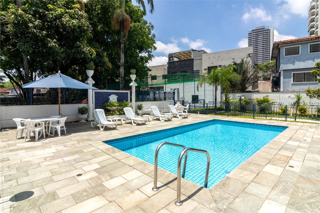 Apartamento à venda com 4 quartos, sendo 3 suítes, em Brooklin Paulista, São Paulo, SP