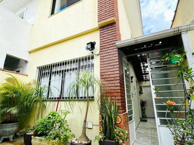 Villagio à venda com 4 quartos, sendo 2 suítes,  em Saúde, São Paulo, SP