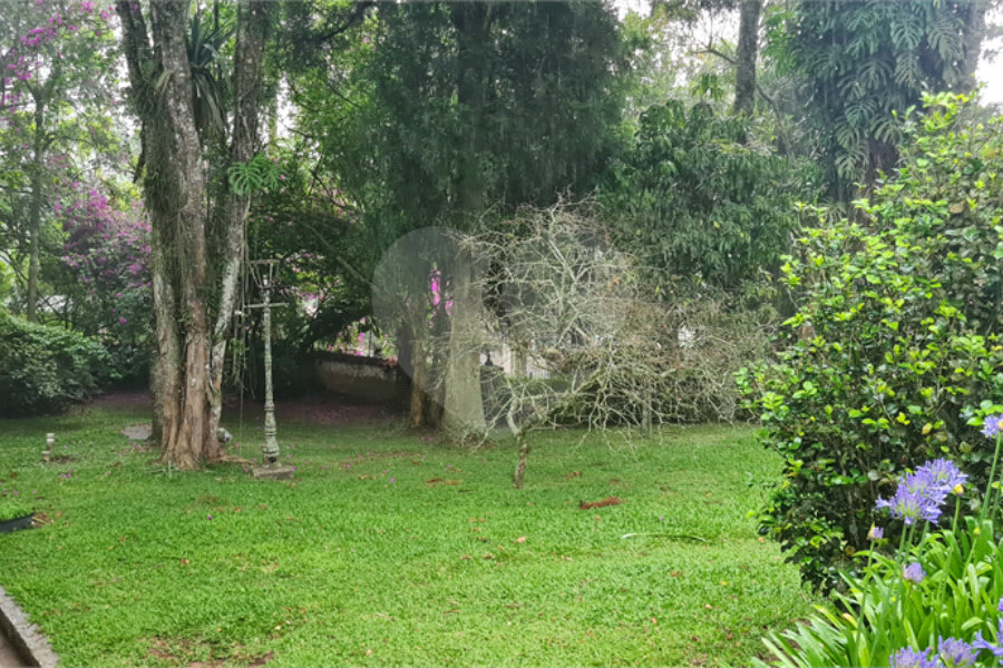 Casa à venda com 4 suítes no condomínio Jardim da Montanha I, Mairiporã - SP