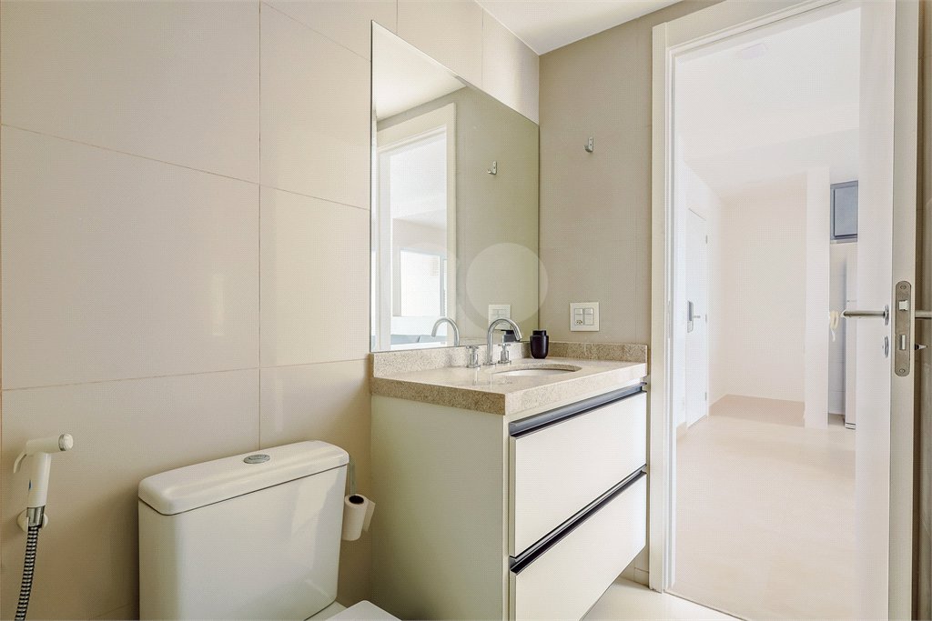 Apartamento à venda ou para alugar com 1 quarto em Vila Gertrudes, São Paulo, SP