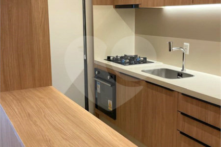 Apartamento à venda ou para alugar com 2 suítes em Pinheiros, São Paulo, SP