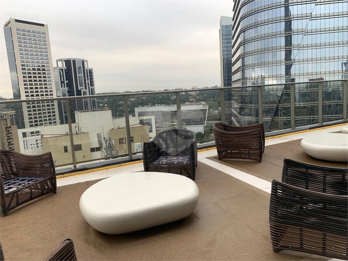 Apartamento para alugar com 1 suíte em Vila Olímpia, São Paulo, SP