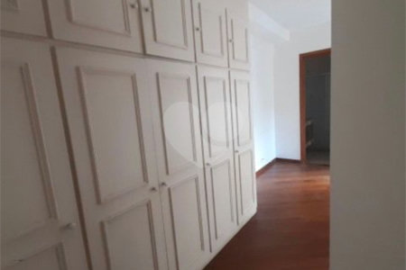 Apartamento à venda com 3 quartos, sendo 1 suíte,  em Lagoa, Rio de Janeiro, RJ