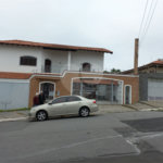 Sobrado à venda ou para alugar com 4 quartos, sendo 1 suíte,  em Barro Branco (zona Norte), São Paulo, SP