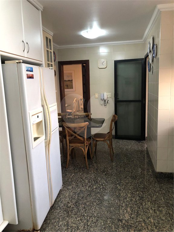 Apartamento à venda com 4 quartos, sendo 1 suíte, em Jardim Avelino, São Paulo, SP