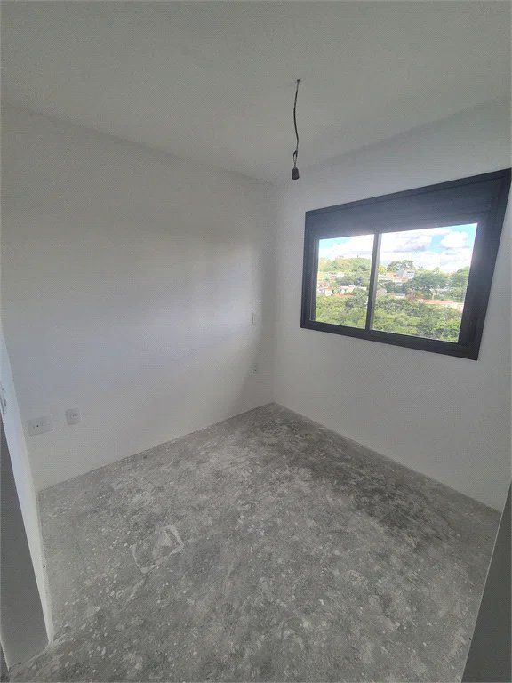 Apartamento à venda com 3 quartos, sendo 1 suíte, em Vila Anastácio, São Paulo, SP