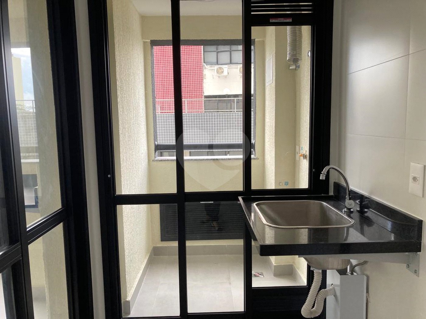 Apartamento à venda com 1 quarto em Parque Independencia, São José dos Campos, SP