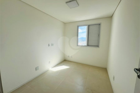 Cobertura à venda com 2 quartos em Vila Nova Bonsucesso, Guarulhos, SP
