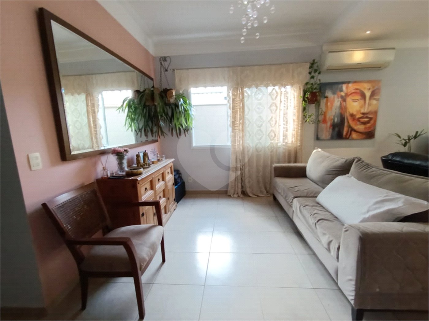 Casa à venda com 4 quartos, sendo 1 suíte, no condomínio Jardim Reserva Bom Viver de Indaiatuba, Indaiatuba - SP