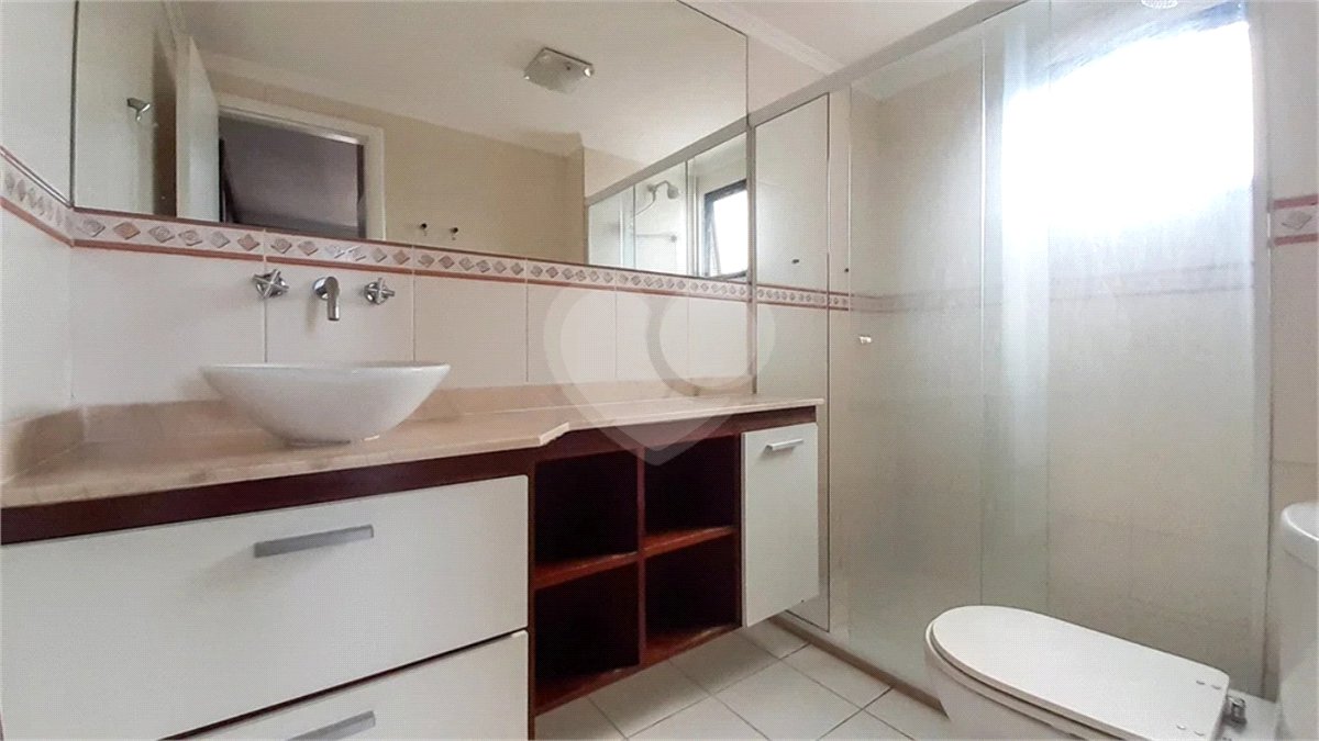 Apartamento para alugar com 3 quartos, sendo 1 suíte, em Alto da Boa Vista, São Paulo, SP