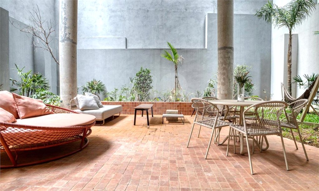 Apartamento à venda ou para alugar com 1 suíte em Pinheiros, São Paulo, SP