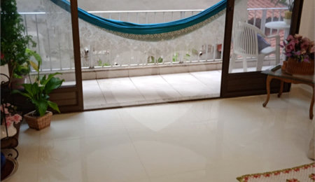 Apartamento à venda com 2 quartos, sendo 1 suíte,  em Tijuca, Rio de Janeiro, RJ