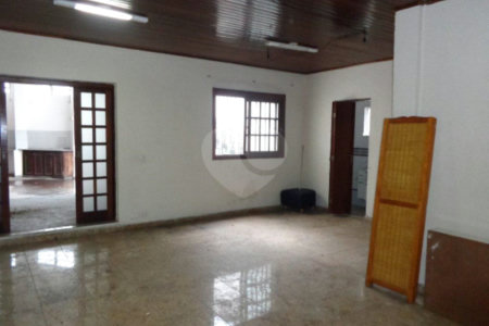 Casa à venda com 3 suítes no condomínio Dracena, São Paulo - SP