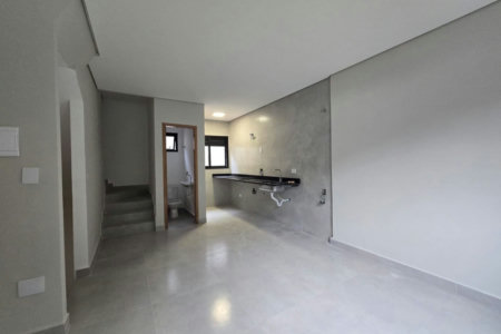 Casa com 2 dormitórios à venda, 89 m² por R$ 700.000,00 - Marapé - Santos/SP