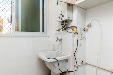 Apartamento à venda com 2 quartos em Cambuci, São Paulo, SP