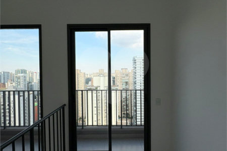 Apartamento à venda com 4 suítes em Jardim das Acácias, São Paulo, SP