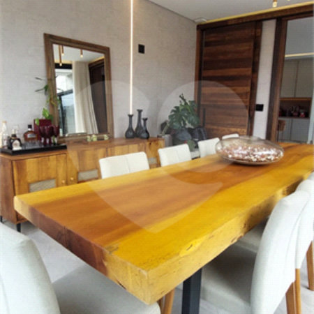 Casa à venda com 3 suítes no condomínio Figueira Garden, Atibaia - SP