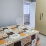 Casa à venda com 4 quartos, sendo 2 suítes, no condomínio Marambaia, Vinhedo - SP