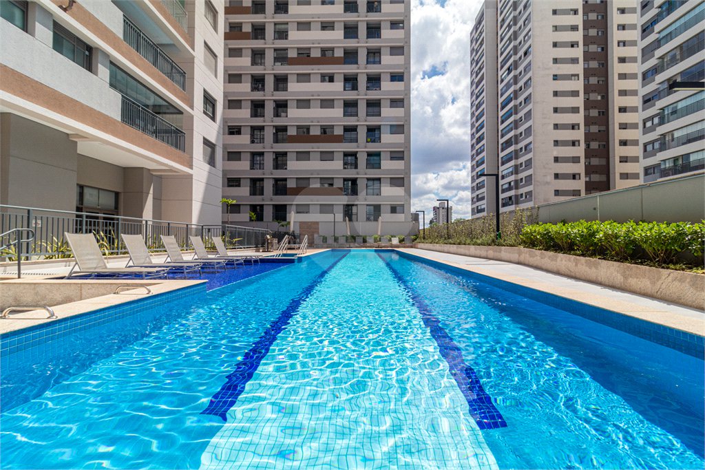 Apartamento à venda com 3 quartos, sendo 1 suíte, em Chácara Flora, São Paulo, SP