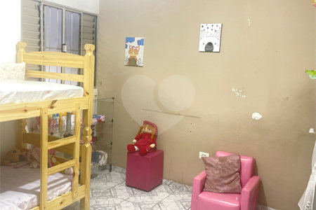 Casa à venda com 3 quartos, sendo 1 suíte, em Jardim Santa Cecília, Guarulhos, SP