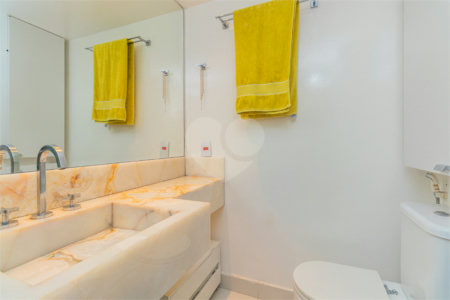 Apartamento à venda com 2 suítes em Alto da Boa Vista, São Paulo, SP