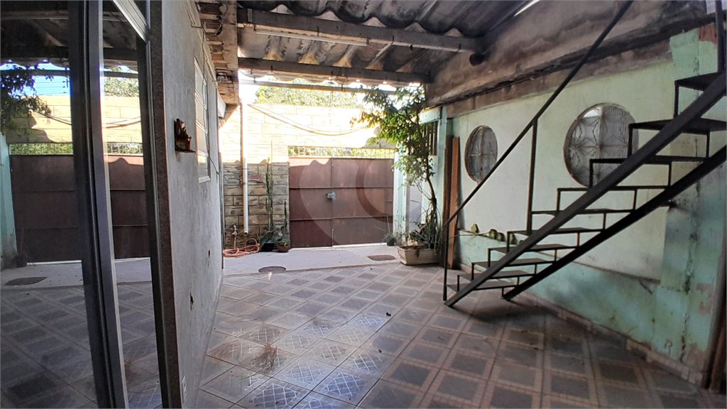 Casa à venda com 2 quartos, sendo 1 suíte, em Bangu, Rio de Janeiro, RJ